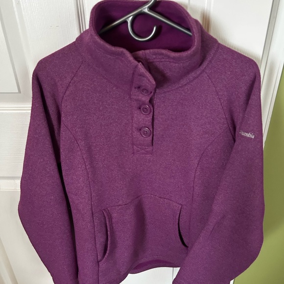 Columbia Sweaters - Columbia sweater